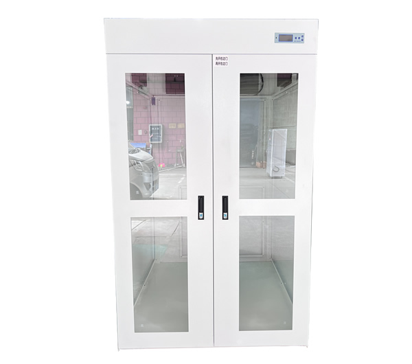 白色防靜電防潮柜款式三